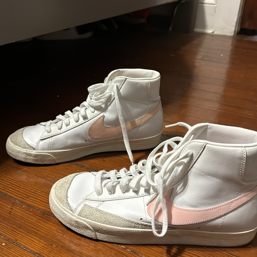 Nike Blazers Mid “Vintage 77” - Picture 5 of 7